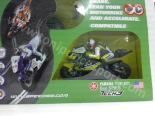 Moto Yamaha YZR M1 2010 Ben Spies + Mando