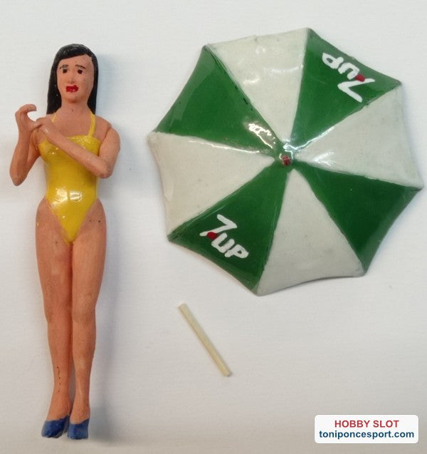 Figura para diorama 1/24 de chica promotora.