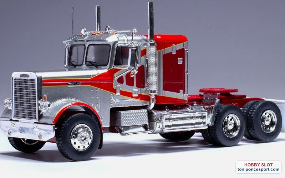 Camión Cabeza Tractora Freightliner FLC120 64 T 1977 Plateado/Rojo Decorado.