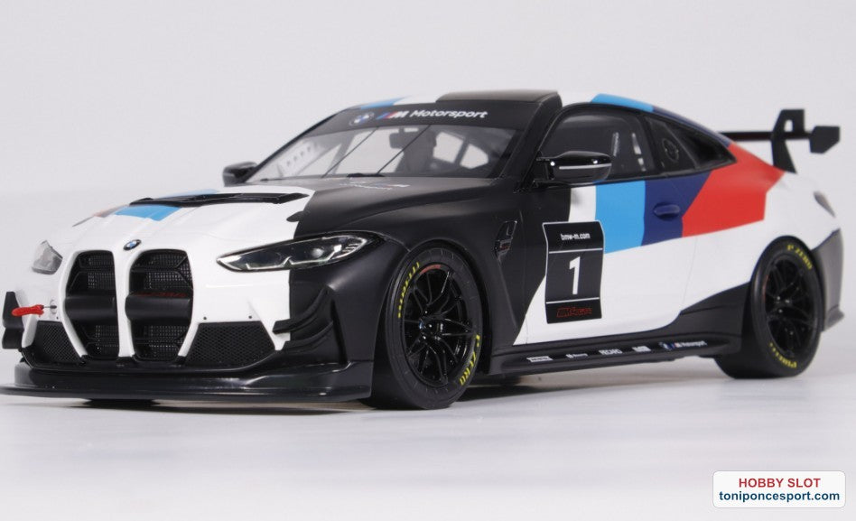 BMW M4 GT4 GT4 WHITE PRESENTATION 2022