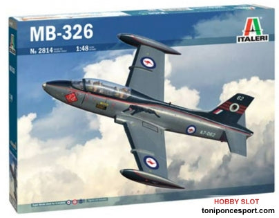 Avión Aermacchi MB 326