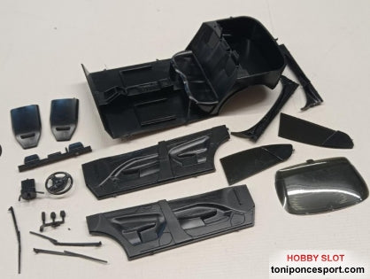 Interiro, Paneles Puertas, Trampillas Techo, Volante, Pedales, etc. Diroramas 1/24