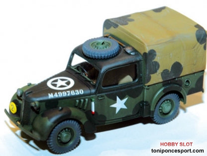 Coche utilitario ligero 10HP Militar 1/48