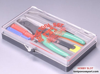 Conjunto de herramientas básicas.