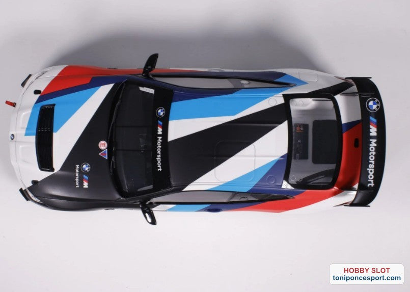 BMW M4 GT4 GT4 WHITE PRESENTATION 2022