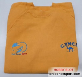 Sudadera To�i Ponce Sport / Camel talla L - Amarilla