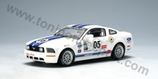 Ford  Racing Mustang FR 500C 05 S. Maxwell
