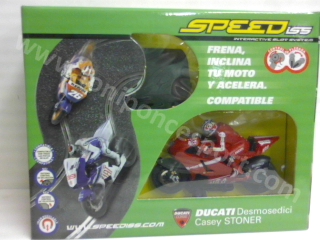 Moto Ducati 09 Casey Stoner + Mando