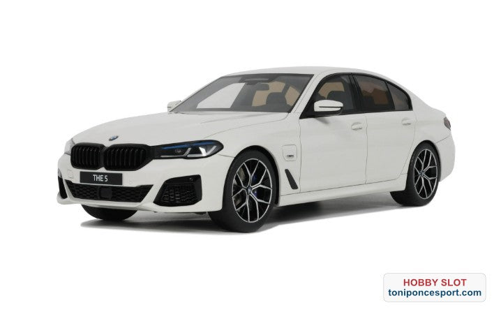 BMW 545E X DRIVE SEDAN M SPORT 2023