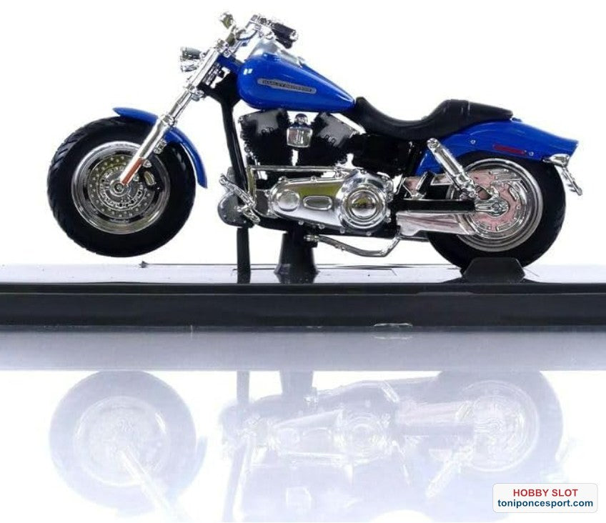 Harley‐Davidson FXDFSE CVO Fat Bob 2009 Azul Metalizado.