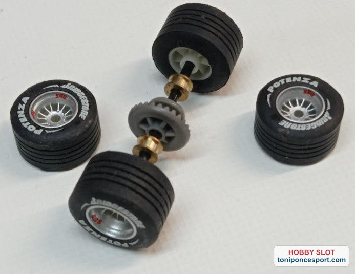 Eje Trasero Completo / Ruedas Delanteras F-1