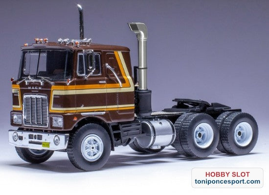 Camión Cabeza Tractora Mack Serie F Marrón Decorado 1977