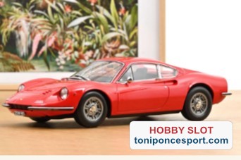 Ferrari Dino 246GT 1968 color rojo.