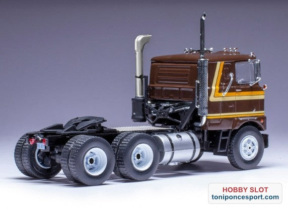 Camión Cabeza Tractora Mack Serie F Marrón Decorado 1977