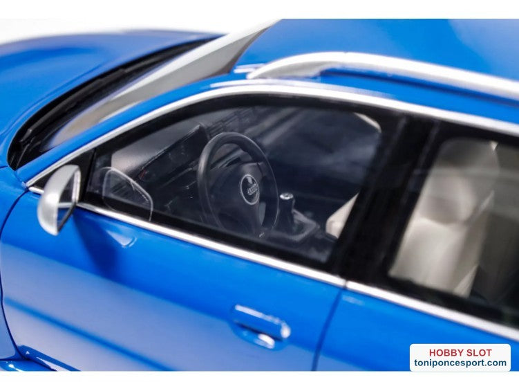 AUDI RS 4 (B5) NOGARO BLUE 2000