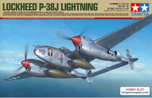Avión Lockheed P-38J Lightning 1/48.