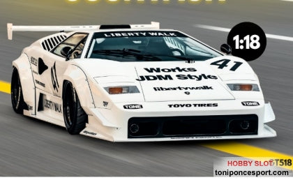 LB-WORKS COUNTACH WHITE 2023.