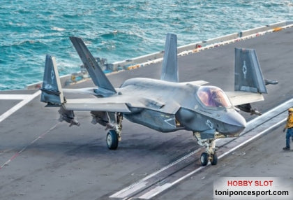 Avión F-35C Lightning II 1/72