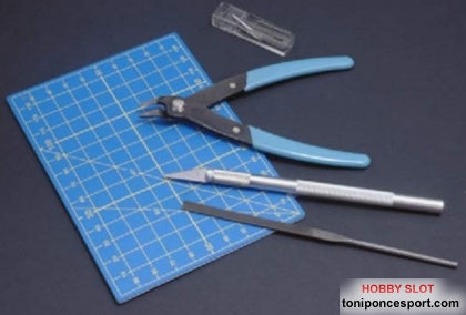 Conjunto juego de herramientas básicas