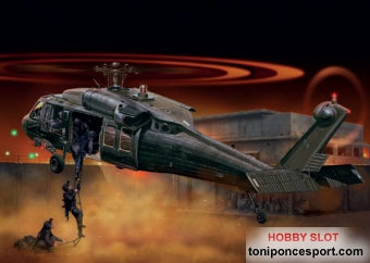 Helicoptero UH-60 Black Hawk "Night Raid"