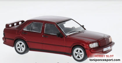 Mercedes 190 E 2.3 16V rojo personalizado 1984