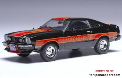 Ford Munstang Cobra II 1977 Negro