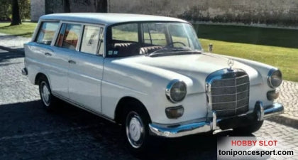MERCEDES BENZ 200 UNIVERSAL 1966