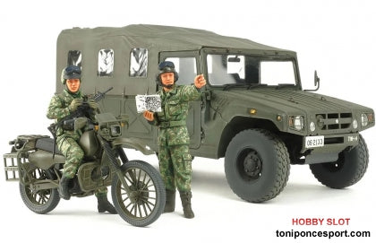 JGSDF Reconnaissance Motorcycle & High Mobility Vehicle Set