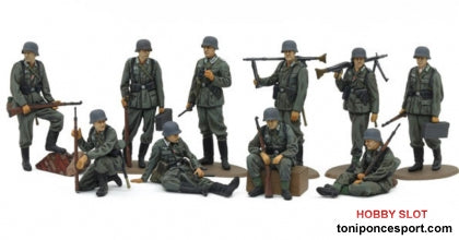 Figuras Infante. Mediocampo de la Wehrmacht 2ª