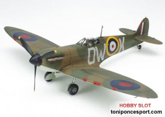 Set Da 4 Sottobicchieri Supermarine Spitfire RAF - Retro In Sughero, Finitura Lucida - 9,5x9,5 Cm - Regalo Per Piloti E Appassionati Di Aviazione - Legends Of The Sky