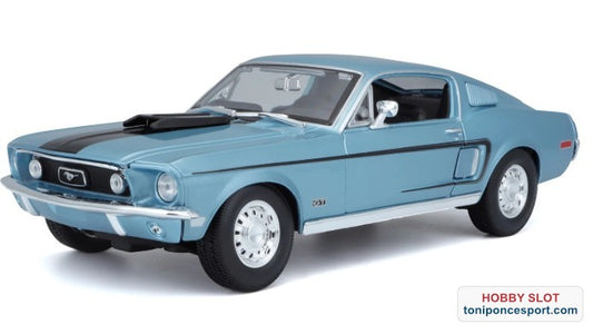 Ford Mustang GT Cobra 1968 blanco