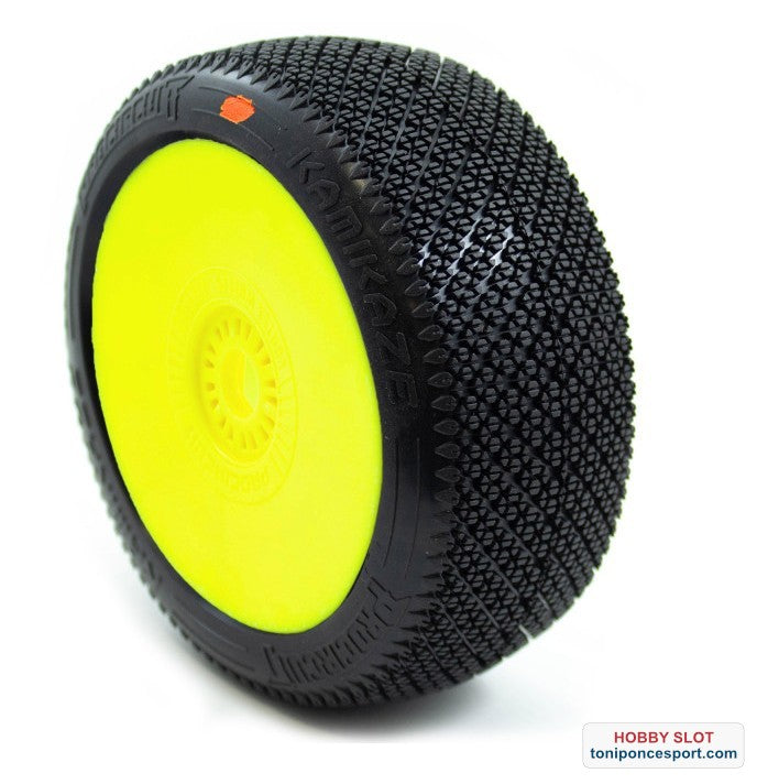 Ruedas KAMIKAZE v2 BUGGY C3 (MEDIUM) EN LLANTA AMARILLA (2pcs.)